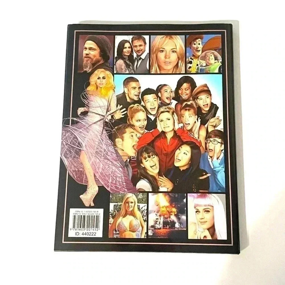 People Yearbook 2011 Magazine, Sandra Bullock Mel Gibson Corey Haim Hardcover - Picture 2 of 2